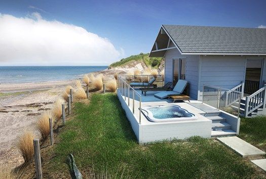 Jacuzzi Lodge 2.jpg Jacuzzi Lodge 2.jpg