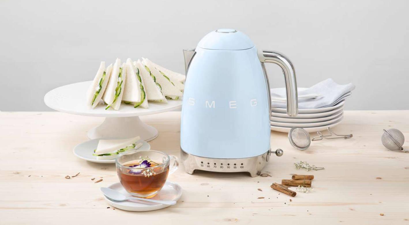 Чайник Smeg электрический 