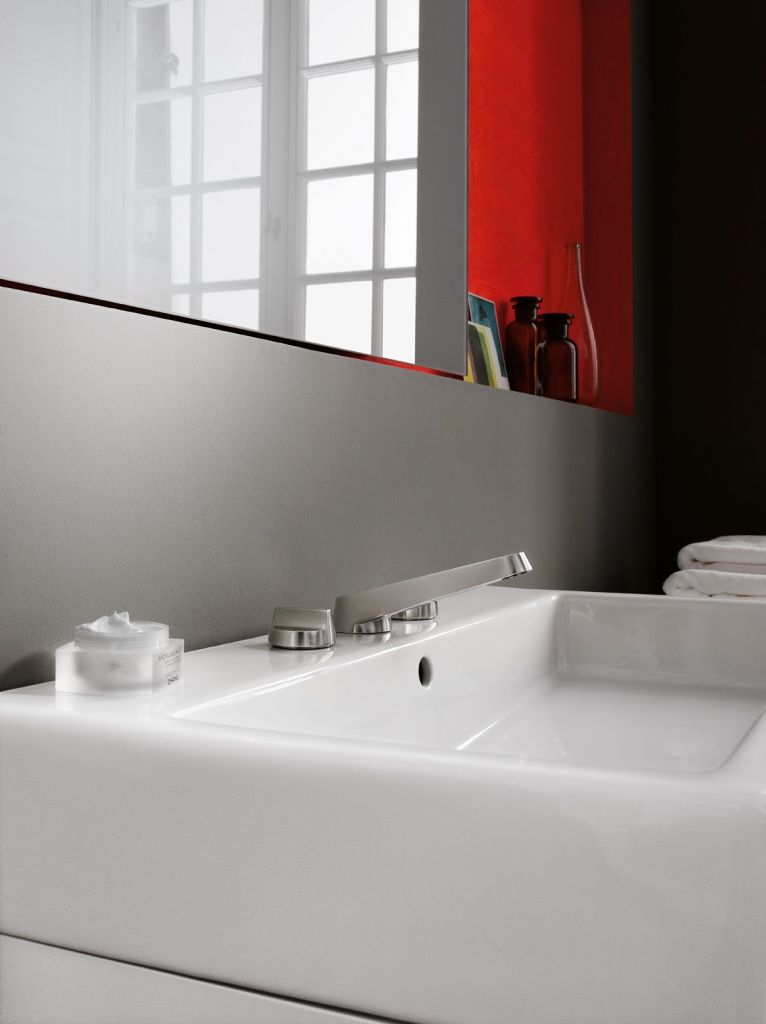 SELV_Gallery01_02.jpg SELV_Gallery01_02.jpg