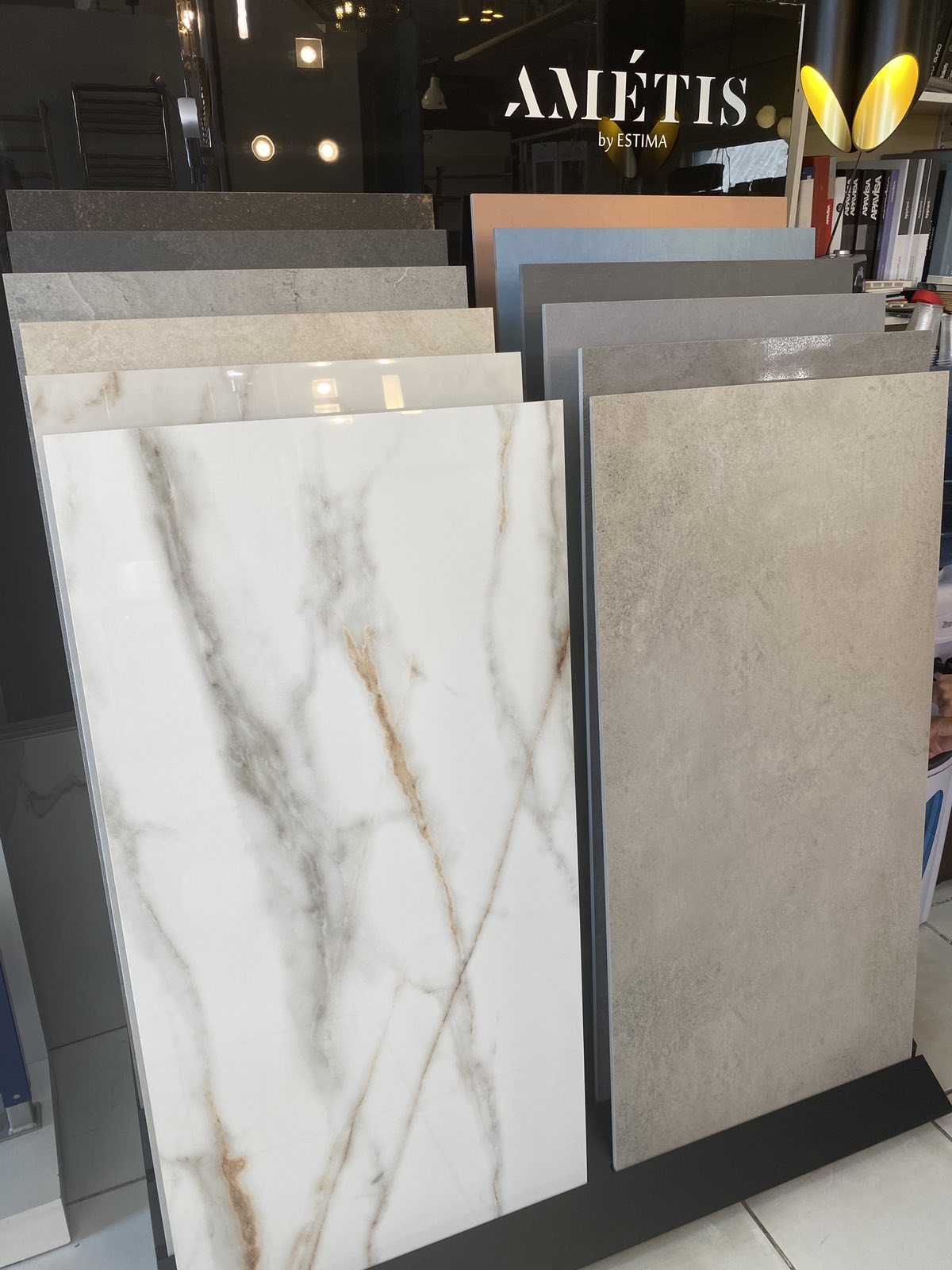 Ametis.jpg Ametis.jpg