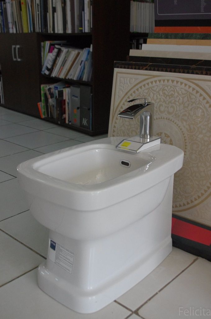 Simas Evolution биде напольное